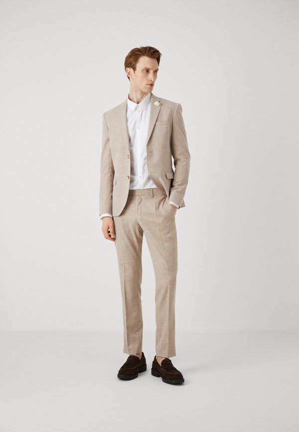 Isaac Dewhirst WEDDING SUIT SET