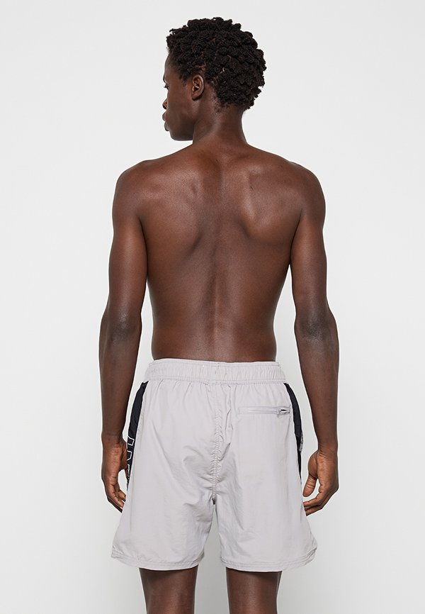 DKNY YAP