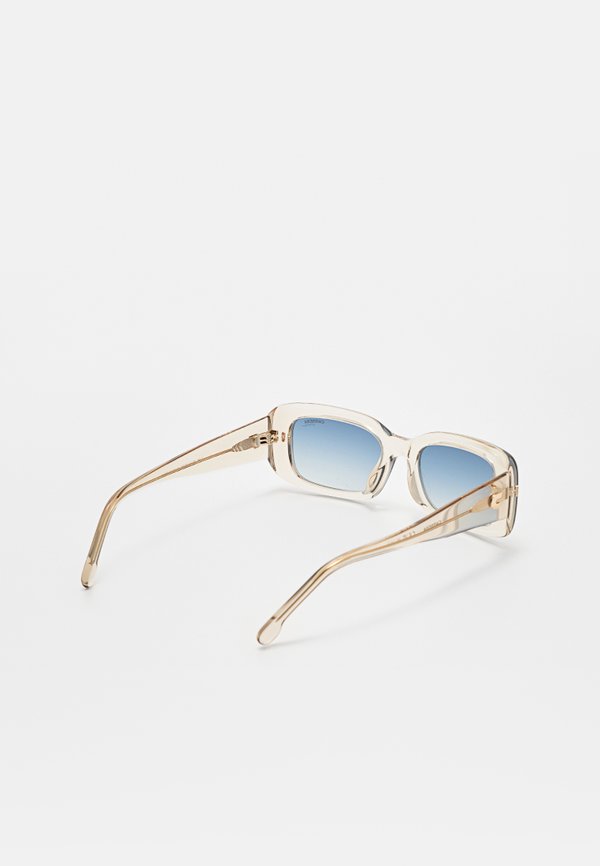 Carrera