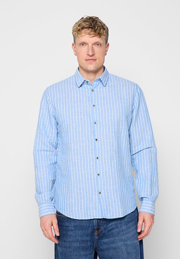 NO EXCESS REGULAR FIT