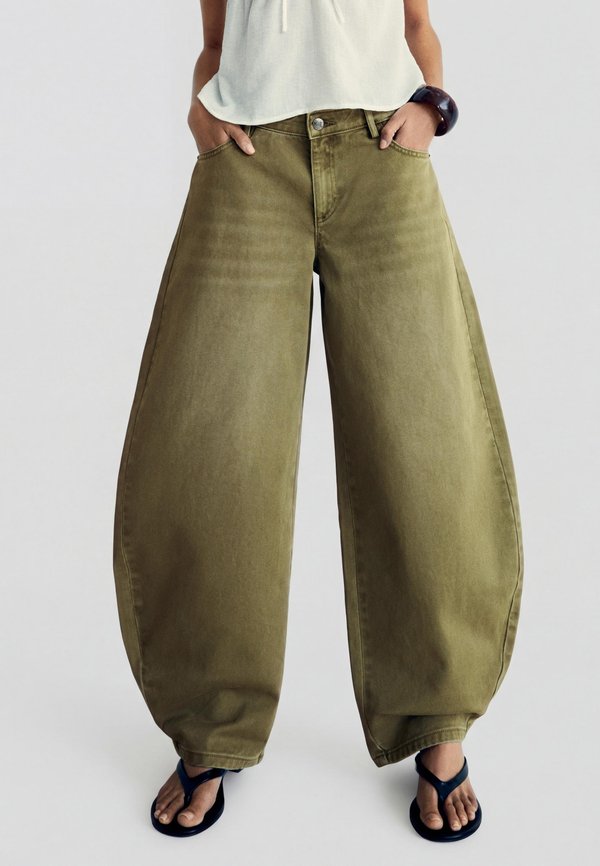 Bershka Wide Leg - green