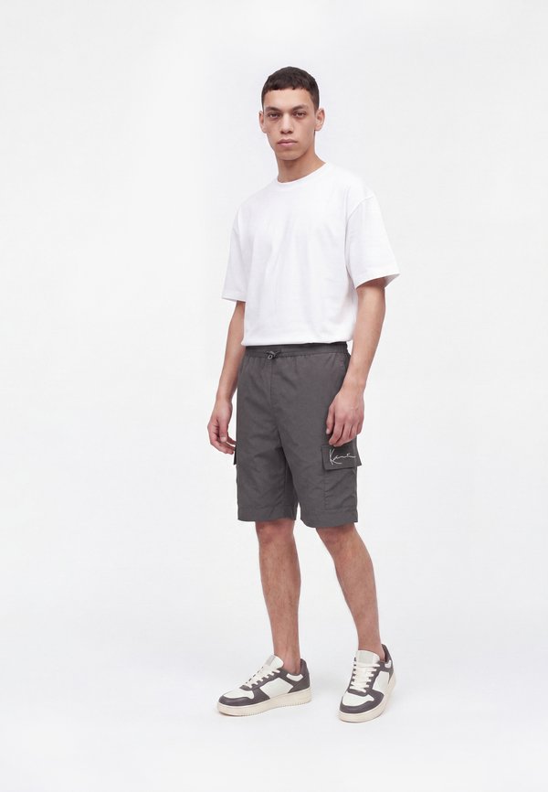 Karl Kani SMALL SIGNATURE ESSENTIAL