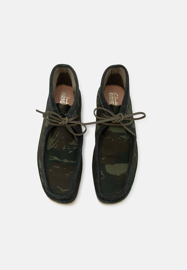 Clarks Originals WALLABEE BOOT