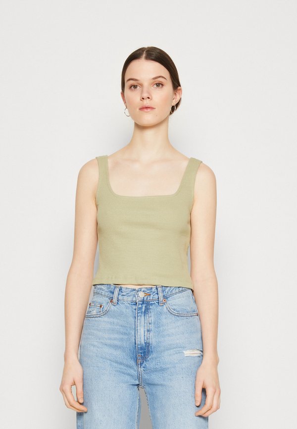Pieces PCNUKISA CROPPED TANK