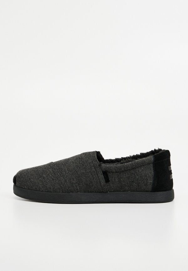 TOMS