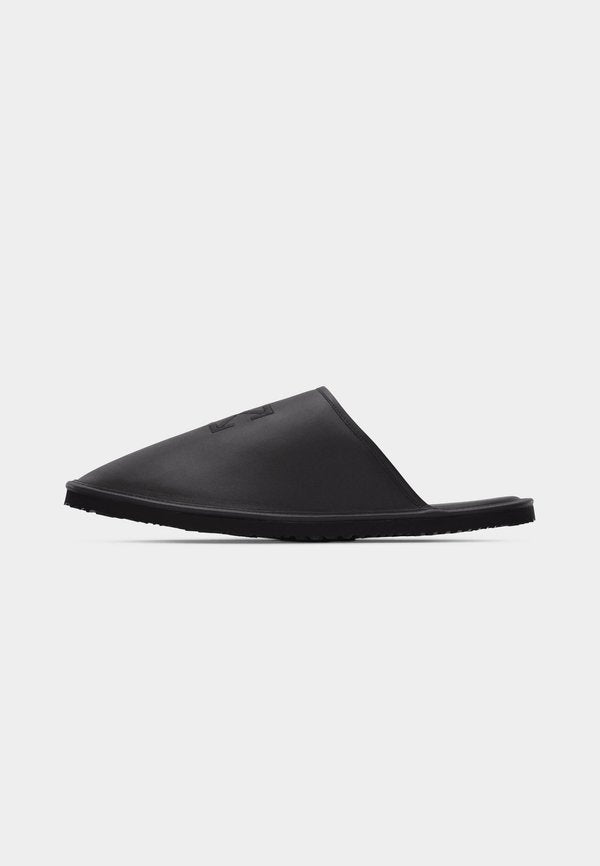 OFF-WHITE ARROW