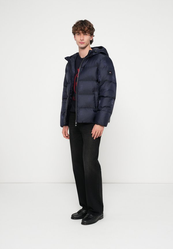 Tommy Hilfiger TH CREST PRINT DOWN PUFFER JACKET
