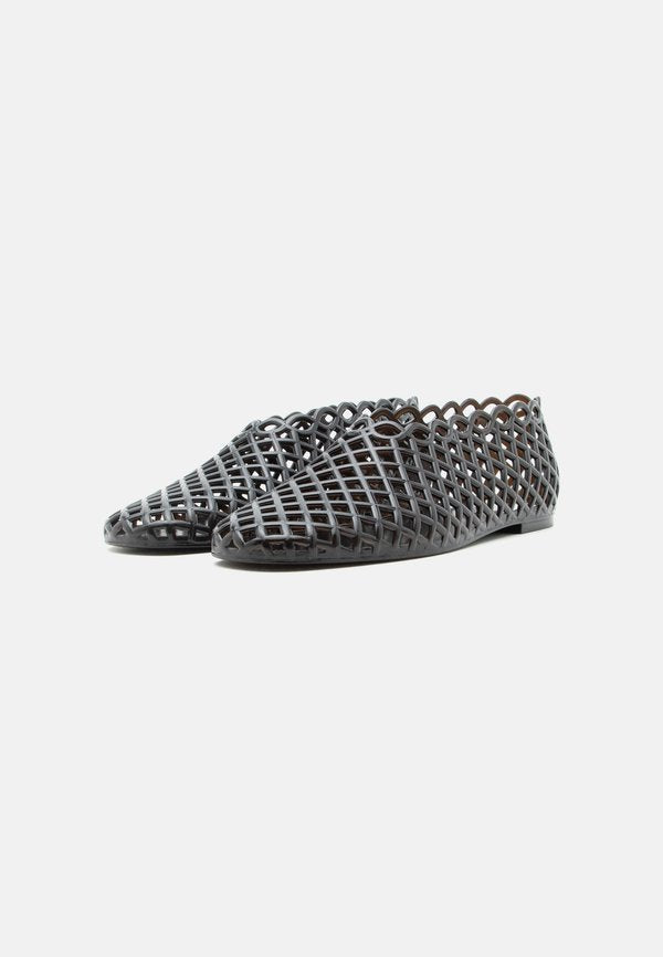 Steve Madden JELLY GROVE 2.0