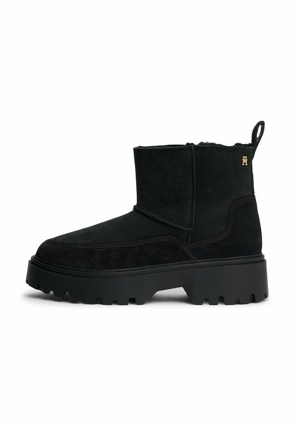 Tommy Hilfiger CLEAT PULL-ON