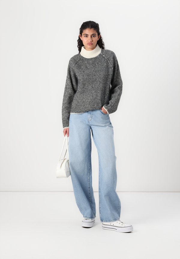 Vero Moda VMFELIZE HIGH NECK PULLOVER
