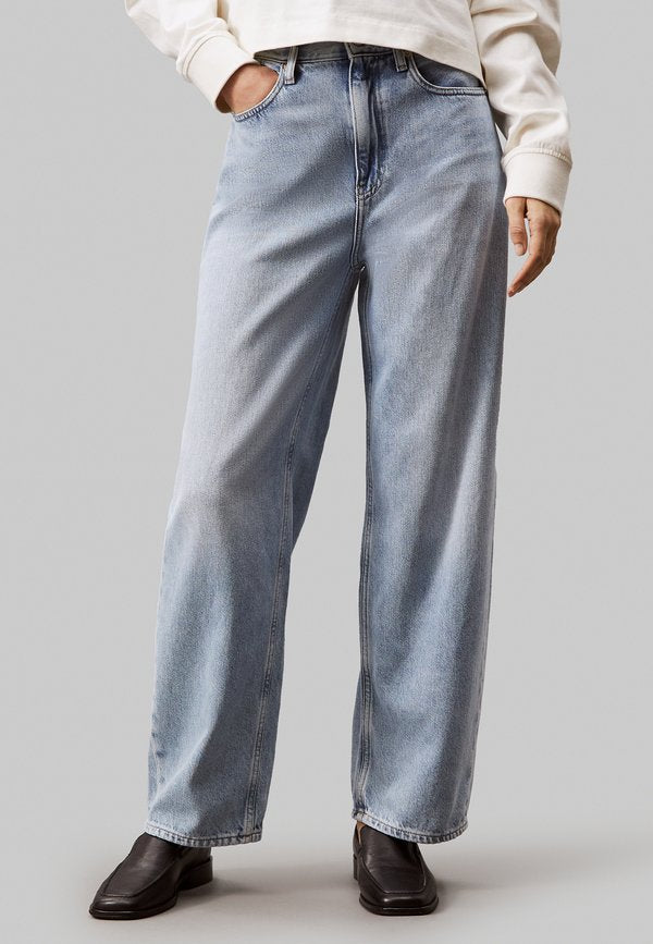 Calvin Klein Jeans RISE BARREL