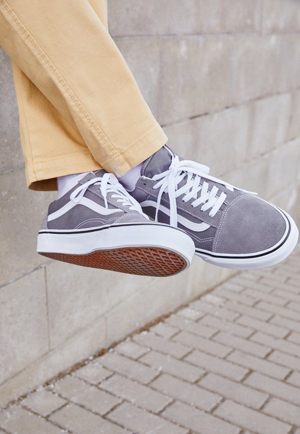 Vans UA OLD SKOOL