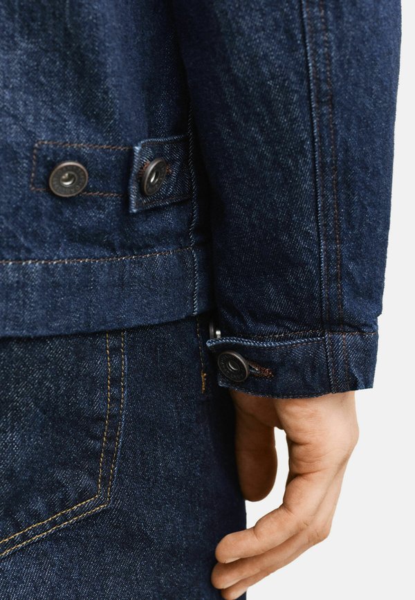 GANT