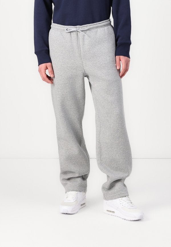 Nike Sportswear CLUB PANT - Tracksuit bottoms - dk grey heather lt smoke grey white