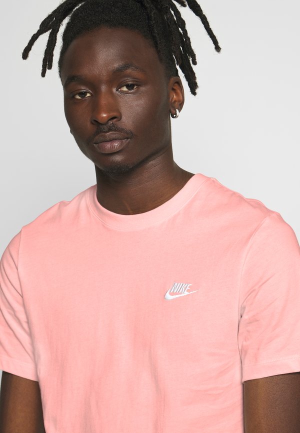Nike Sportswear CLUB TEE