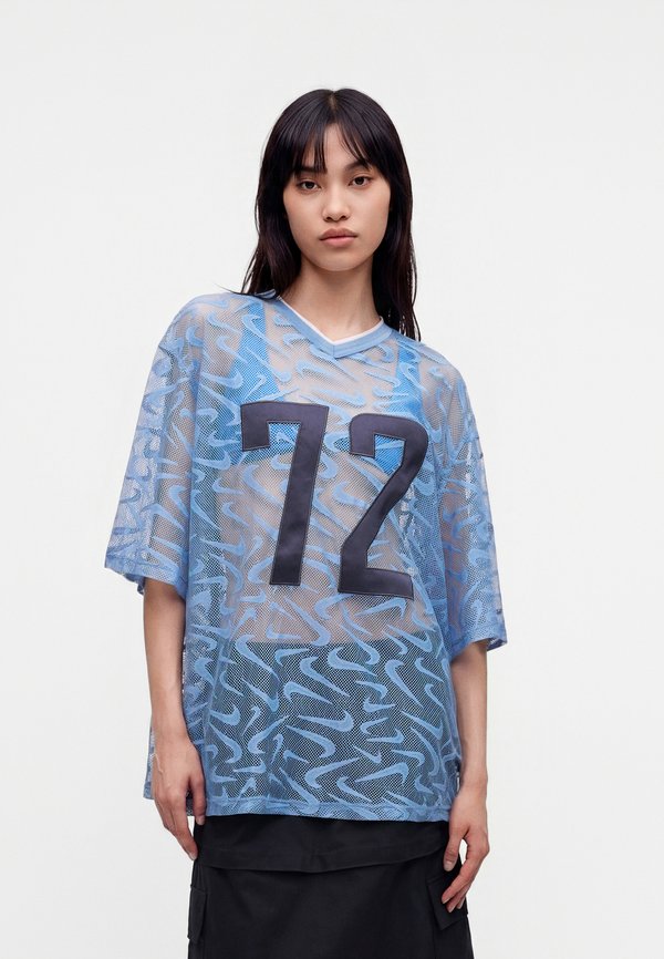 Nike Sportswear CHILL - Print T-shirt - work blue/gridiron/white