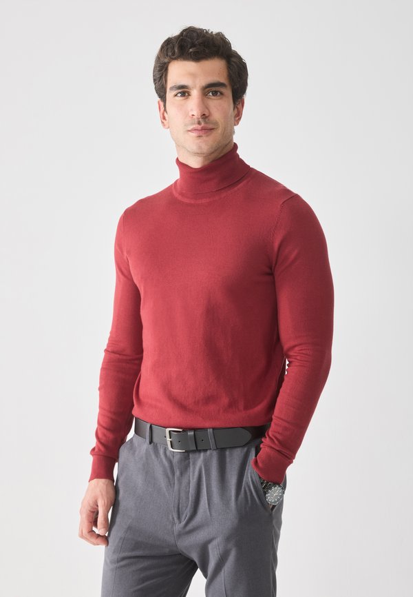 Pier One by Zalando