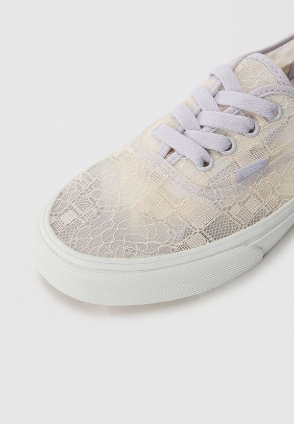 Vans AUTHENTIC