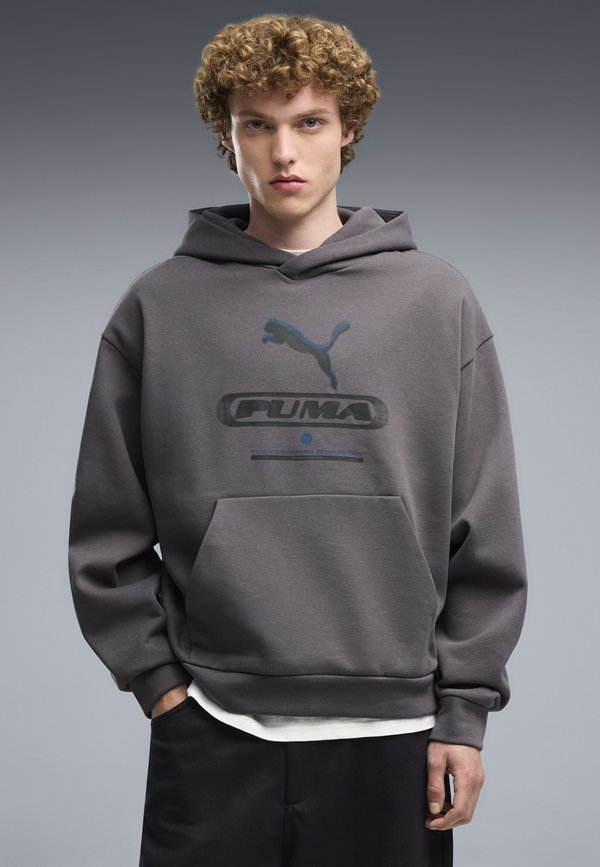 Puma PUMA SPORT BOXY GRAPHIC FLEECE HOODIE - Hoodie - moody gray