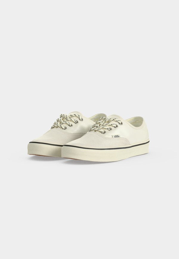 Vans AUTHENTIC