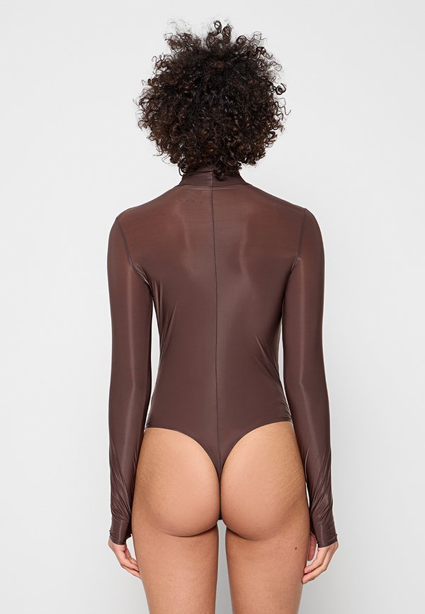 Calvin Klein Performance