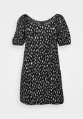 Vero Moda Curve VMGELINA PUFF DRESS