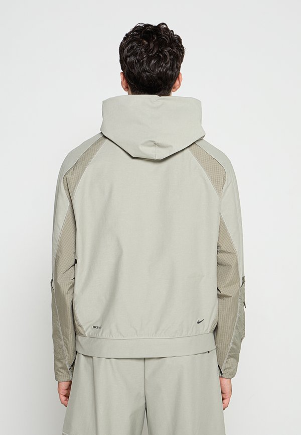 Nike Sportswear