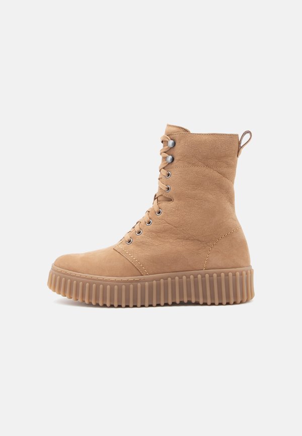Clarks TORHILL STYLE