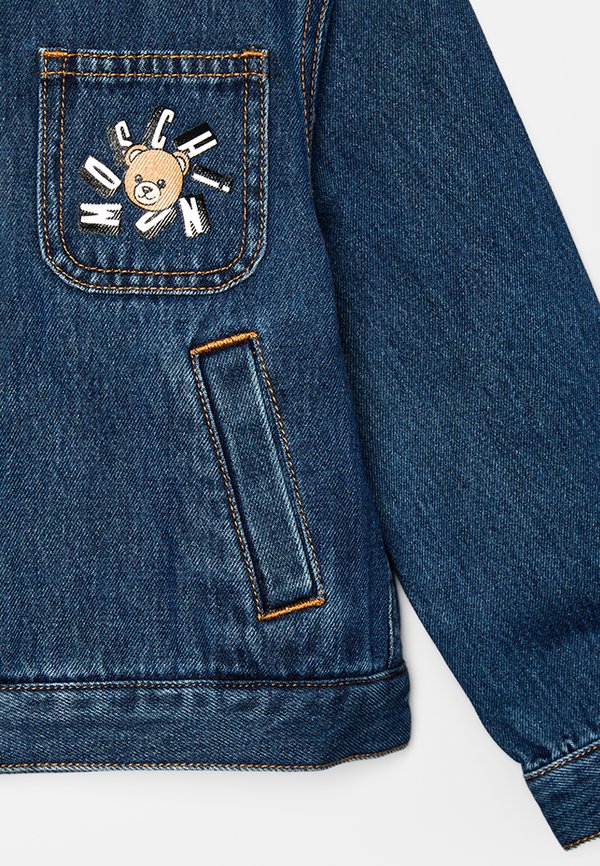 MOSCHINO