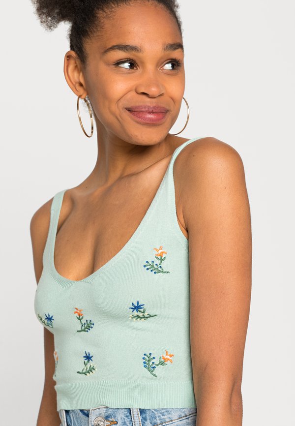 Missguided FLORAL