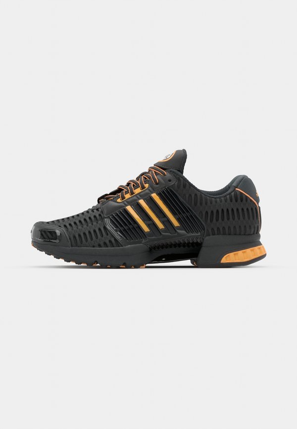 adidas Originals CLIMACOOL 1 UNISEX  - Trainers - core black/signal green/carbon