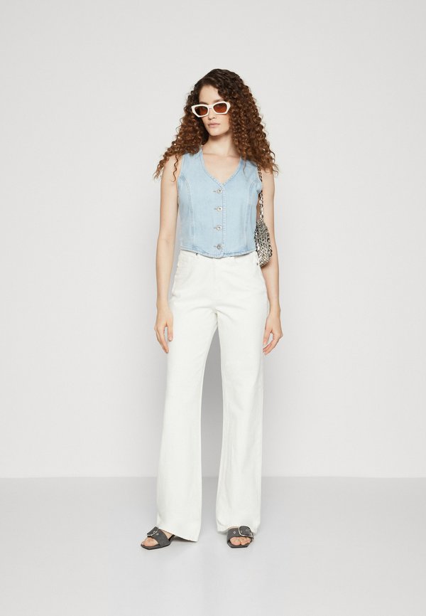 Vero Moda VMTESSA HR WIDE JEANS COLOR GA NOOS