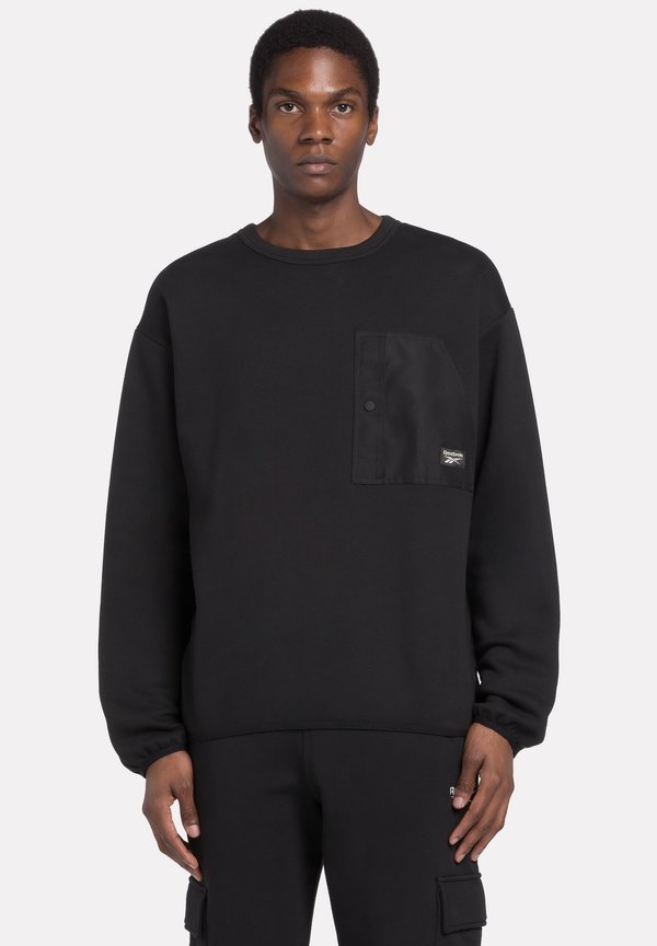 Reebok Classic ADVENTURE CREW