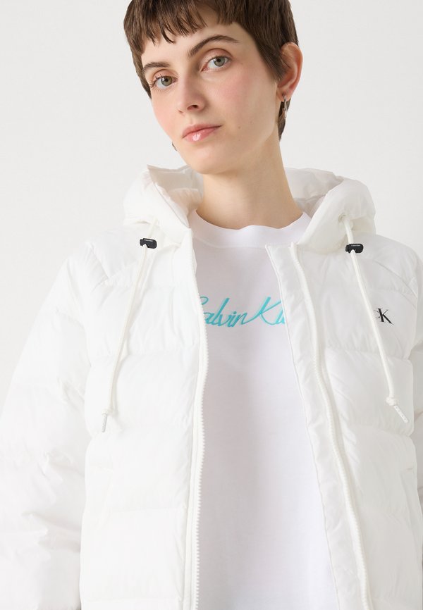 Calvin Klein Jeans LIGHTWEIGHT LOGO PUFFER