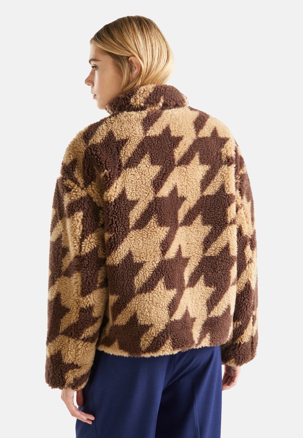 United Colors of Benetton TEDDY BEAR IN JACQUARD BOUCLÈ FRON