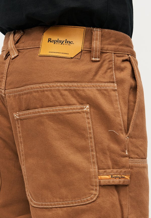 Replay Inc. CARPENTER