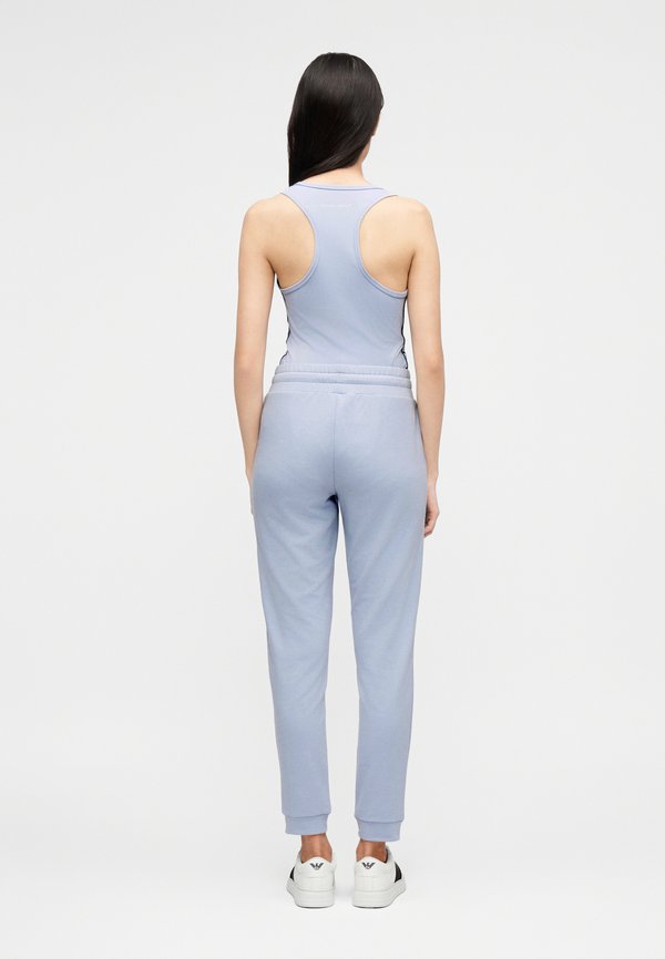 EA7 Emporio Armani