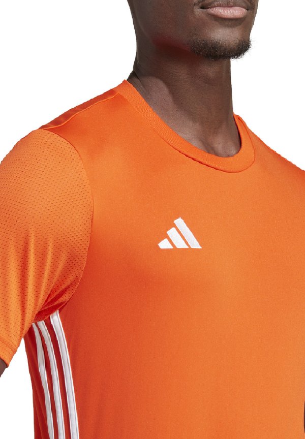 adidas Performance FUSSBALL TEAM TABELA 23 - Sports T-shirt - orangeweiss