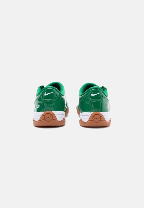 Nike Sportswear T90