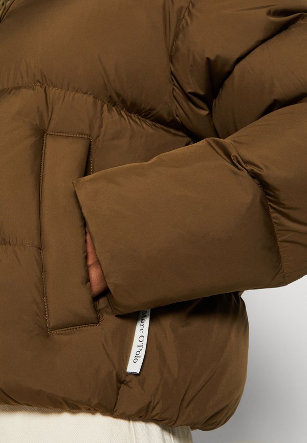 Marc O'Polo JACKET FIXED HOOD WITH ELASTIC DETAILS WELT POCKETS