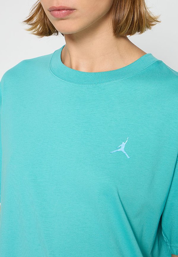 Jordan TEE