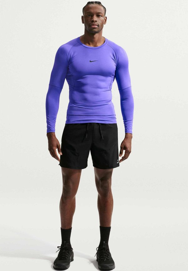 Nike Performance M NP DF TIGHT TOP LS - Long sleeved top - persian violet black