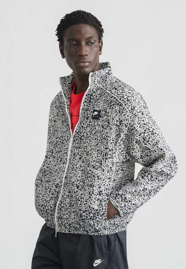 Nike Sportswear