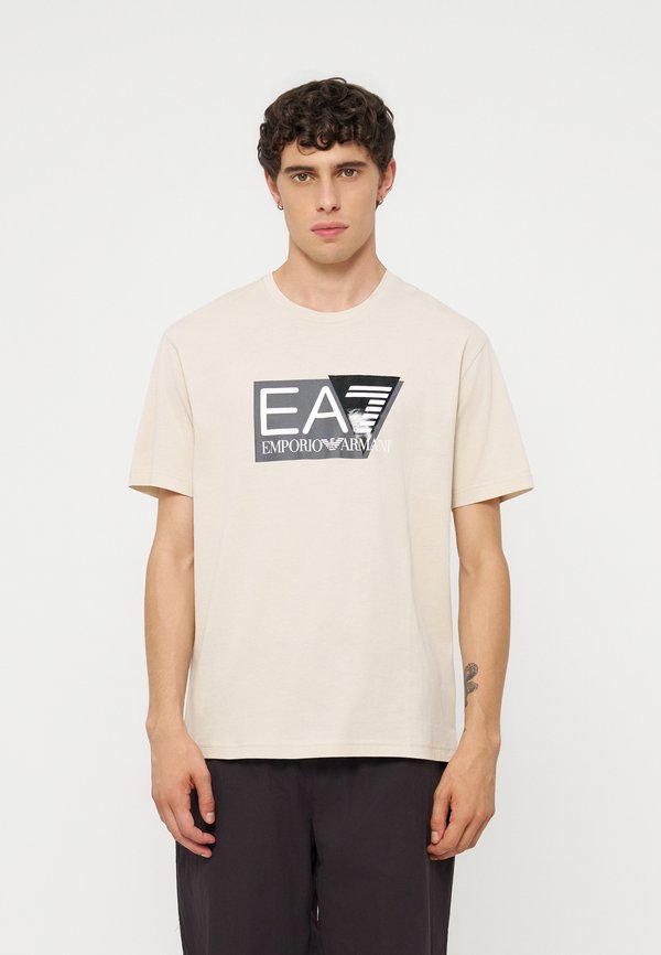 EA7 Emporio Armani