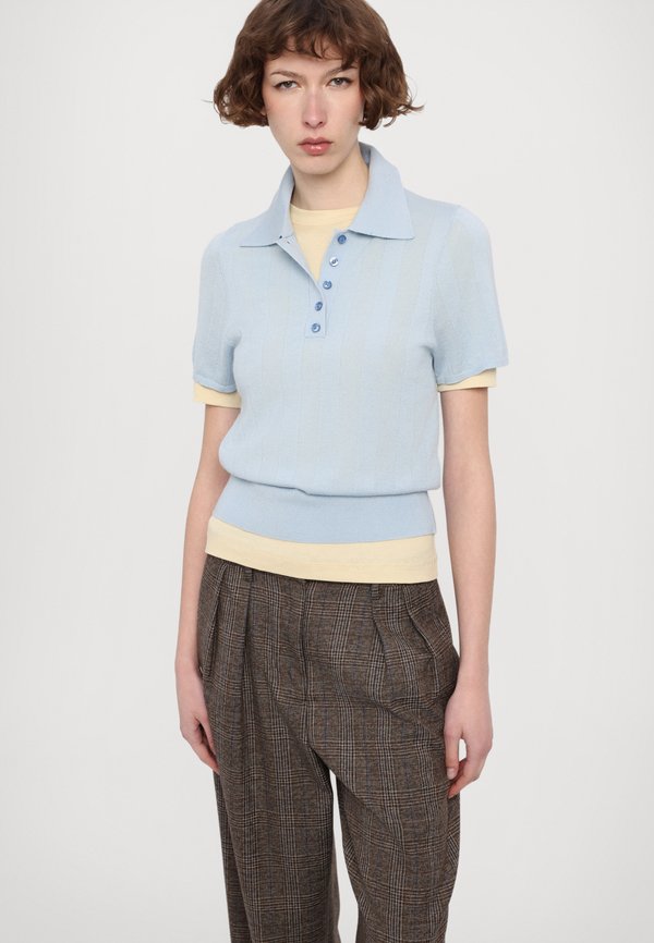 AERON TOSCA SHORT SLEEVED