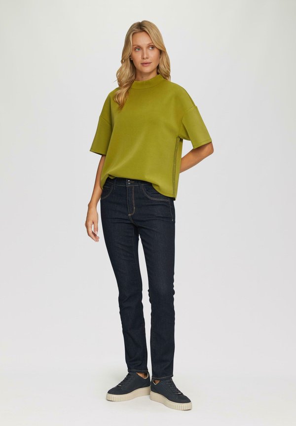 s.Oliver SLIM FIT