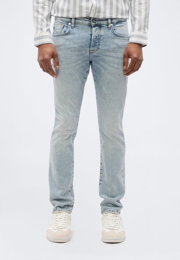 Scotch & Soda RALSTON