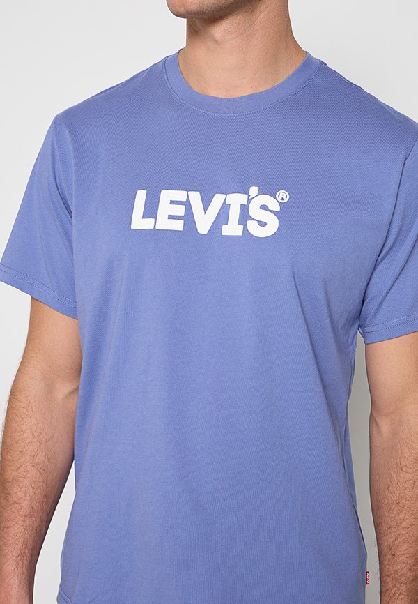 Levi's® RELAXED FIT