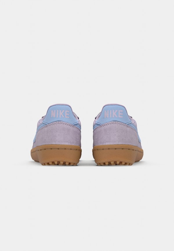 Nike Sportswear WMNS NIKE FIELD GENERAL S&T