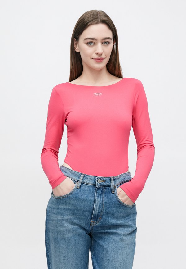 Tommy Jeans SCRIPT